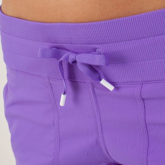 Lululemon Studio Crop *No Liner  Size 4 - Picture 5 of 8